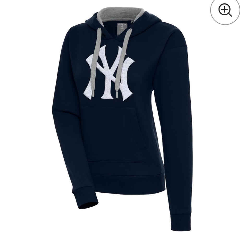 New York Yankees Navy Logo Hoodie
